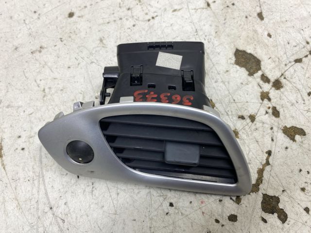 bontott RENAULT SCÉNIC III Bal Szellőző