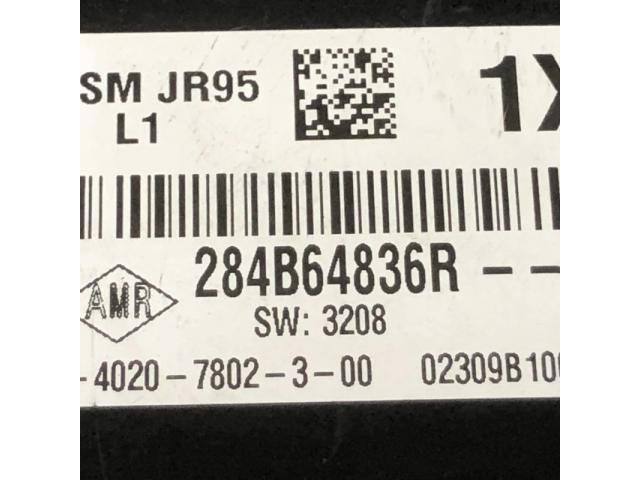 bontott RENAULT SCÉNIC III Biztosítéktábla Doboz