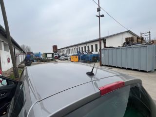 bontott RENAULT SCÉNIC III Csomagtérajtó Díszléc