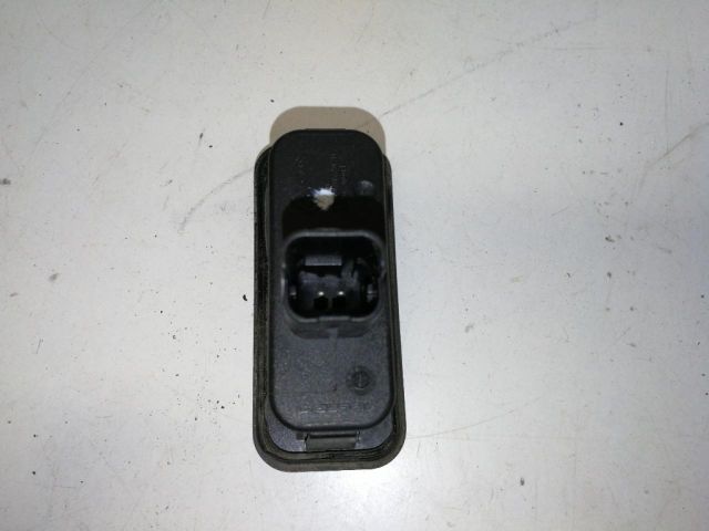 bontott RENAULT SCÉNIC III Csomagtérajtó Kilincs