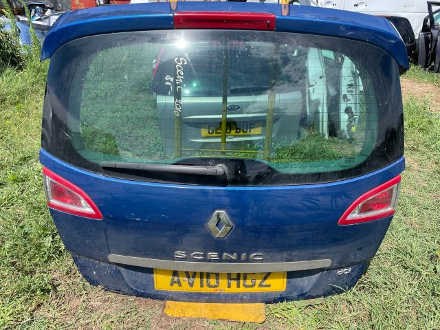 bontott RENAULT SCÉNIC III Csomagtérajtó (Részeivel)