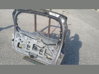 bontott RENAULT SCÉNIC III Csomagtérajtó (Üres lemez)