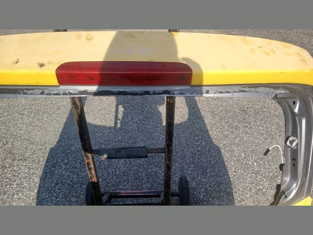 bontott RENAULT SCÉNIC III Csomagtérajtó (Üres lemez)