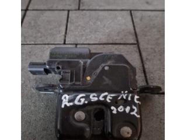 bontott RENAULT SCÉNIC III Csomagtérajtó Zárszerkezet