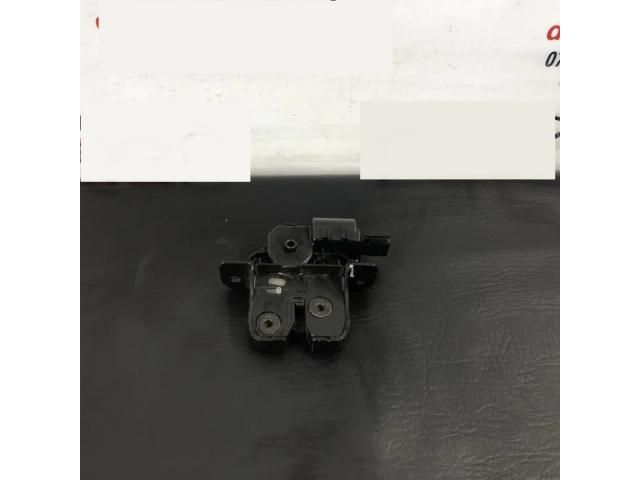 bontott RENAULT SCÉNIC III Csomagtérajtó Zárszerkezet