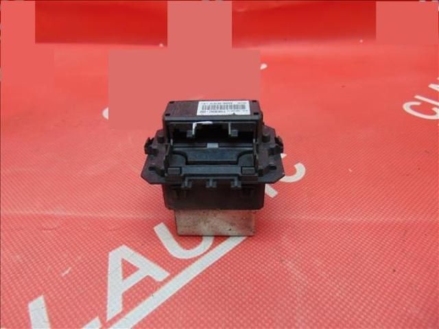 bontott RENAULT SCÉNIC III Előtét Ellenállás Fűtőmotor