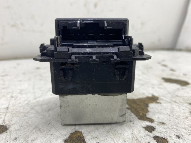 bontott RENAULT SCÉNIC III Előtét Ellenállás Fűtőmotor