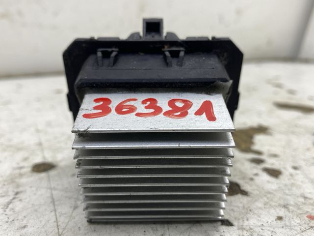 bontott RENAULT SCÉNIC III Előtét Ellenállás Fűtőmotor