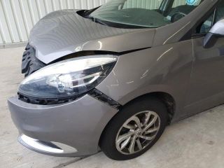 bontott RENAULT SCÉNIC III Első Ablaktörlő Szerkezet