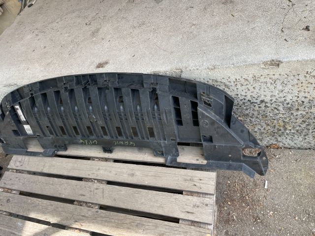 bontott RENAULT SCÉNIC III Első Lökhárító Alsó (Műanyag)