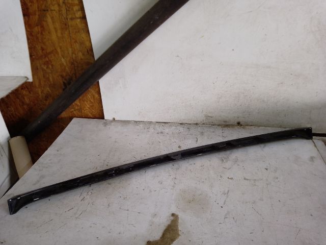 bontott RENAULT SCÉNIC III Első Lökhárító Díszléc