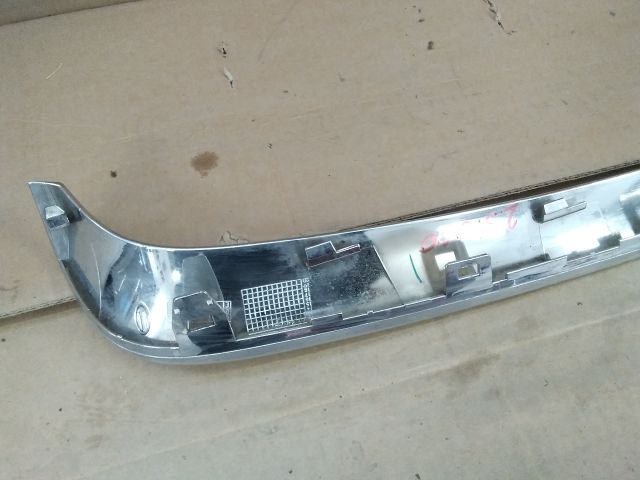 bontott RENAULT SCÉNIC III Első Lökhárító Díszléc