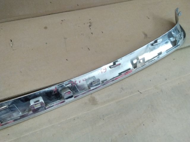 bontott RENAULT SCÉNIC III Első Lökhárító Díszléc