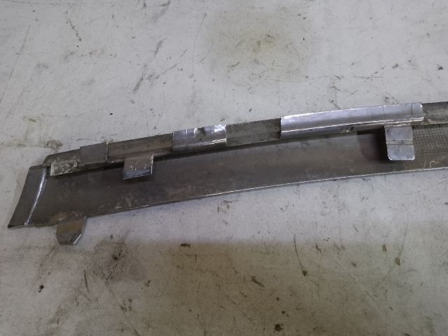 bontott RENAULT SCÉNIC III Első Lökhárító Díszléc