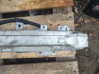 bontott RENAULT SCÉNIC III Első Lökhárító Merevítő (Fém)