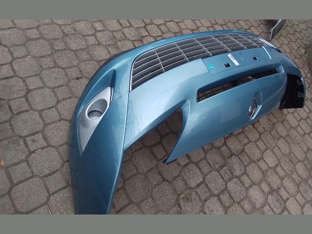 bontott RENAULT SCÉNIC III Első Lökhárító (Részeivel)