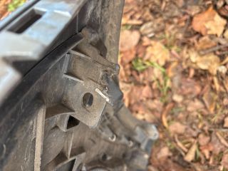 bontott RENAULT SCÉNIC III Első Lökhárító (Részeivel)