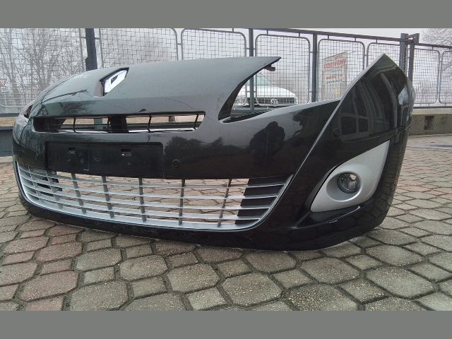 bontott RENAULT SCÉNIC III Első Lökhárító (Részeivel)