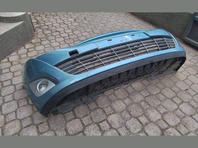 bontott RENAULT SCÉNIC III Első Lökhárító (Részeivel)