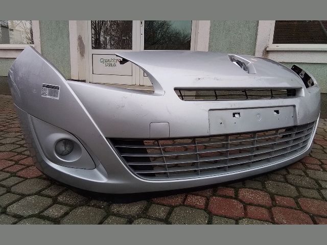 bontott RENAULT SCÉNIC III Első Lökhárító (Részeivel)