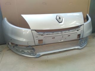 bontott RENAULT SCÉNIC III Első Lökhárító (Üresen)