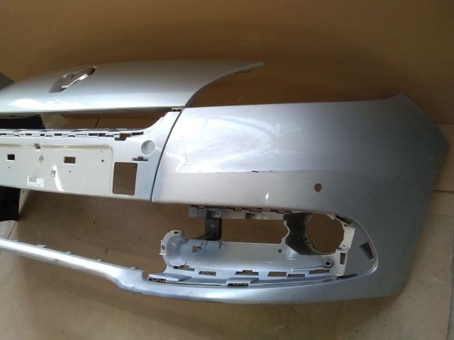 bontott RENAULT SCÉNIC III Első Lökhárító (Üresen)