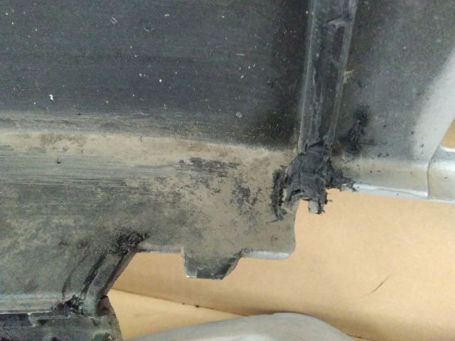 bontott RENAULT SCÉNIC III Első Lökhárító (Üresen)