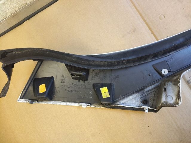 bontott RENAULT SCÉNIC III Első Szélvédő Jobb Díszléc