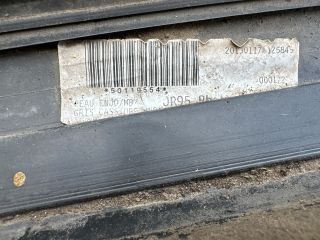 bontott RENAULT SCÉNIC III Első Szélvédő Jobb Díszléc