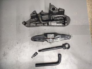 bontott RENAULT SCÉNIC III Emelő