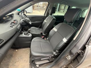 bontott RENAULT SCÉNIC III Fényszórómagasság Állító Kapcsoló