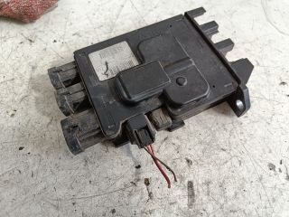 bontott RENAULT SCÉNIC III Feszültségszabályzó