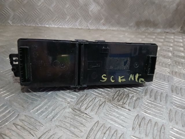 bontott RENAULT SCÉNIC III Fűtéskapcsoló (digit klímás)