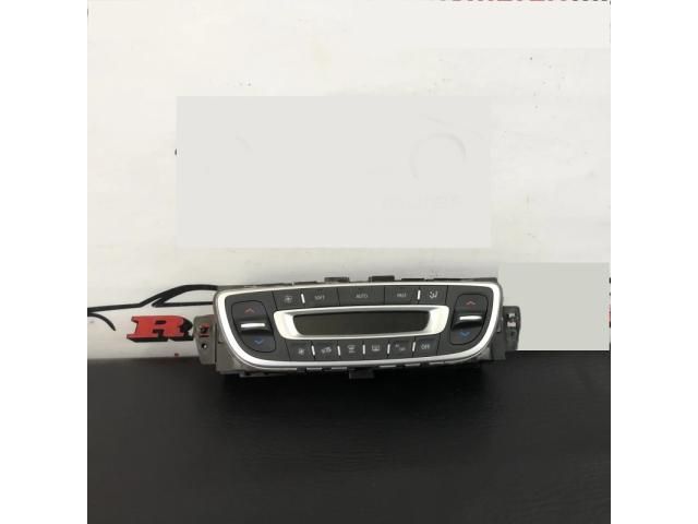 bontott RENAULT SCÉNIC III Fűtéskapcsoló (digit klímás)