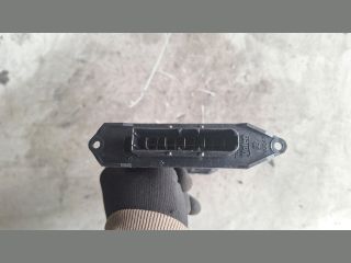 bontott RENAULT SCÉNIC III Fűtőradiátor (Elektromos)