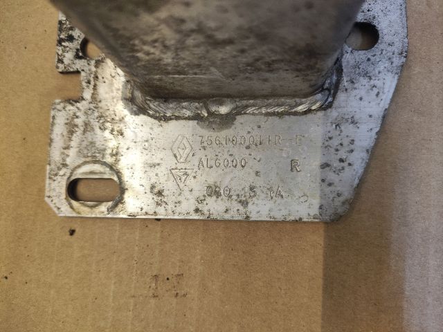 bontott RENAULT SCÉNIC III Hátsó Lökhárító Merevítő (Fém)