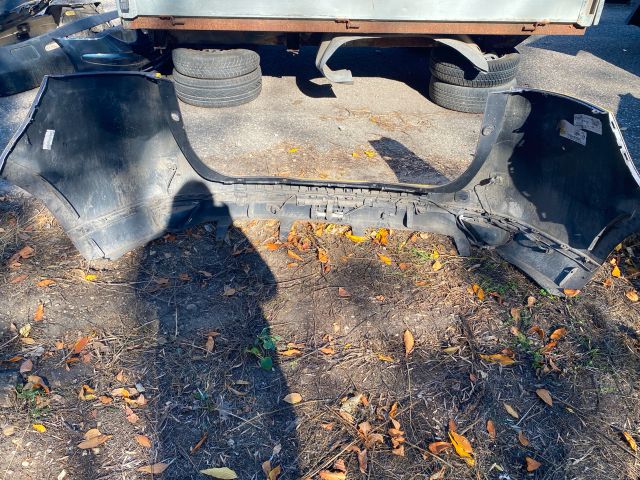 bontott RENAULT SCÉNIC III Hátsó Lökhárító (Részeivel)