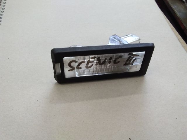 bontott RENAULT SCÉNIC III Hátsó Rendszámtábla Világítás