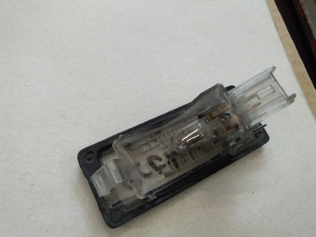 bontott RENAULT SCÉNIC III Hátsó Rendszámtábla Világítás