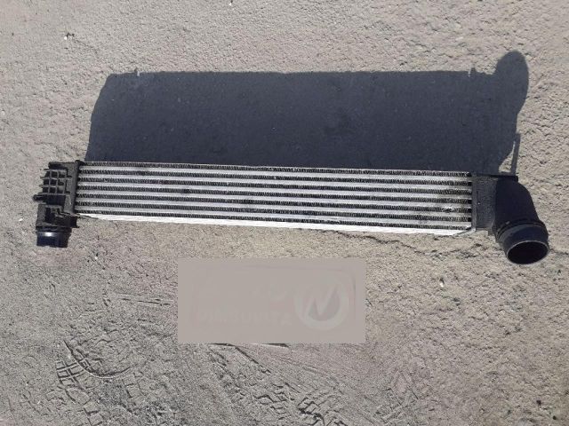 bontott RENAULT SCÉNIC III Intercooler