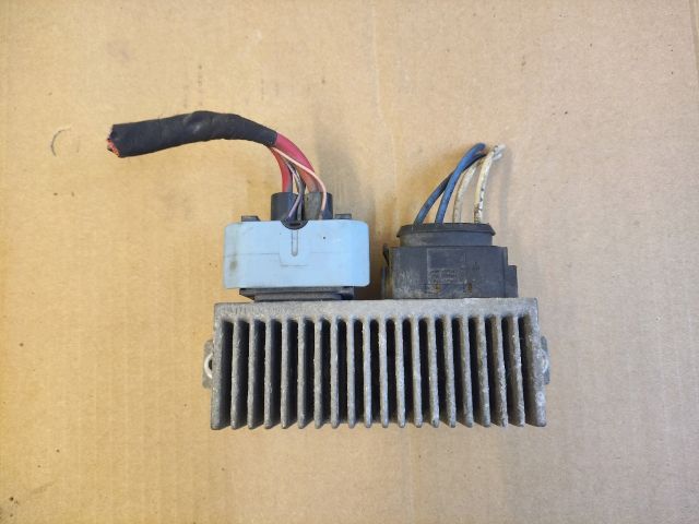 bontott RENAULT SCÉNIC III Izzító Relé