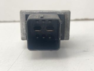 bontott RENAULT SCÉNIC III Izzító Relé