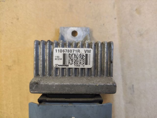 bontott RENAULT SCÉNIC III Izzító Relé