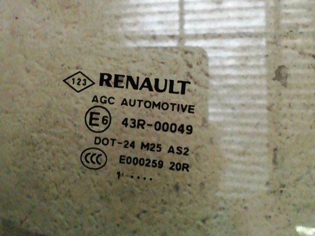 bontott RENAULT SCÉNIC III Jobb első Ablak