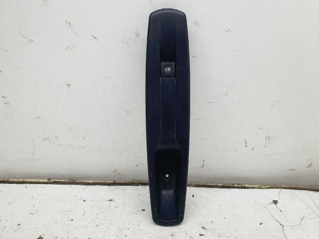 bontott RENAULT SCÉNIC III Jobb első Ablakemelő Kapcsoló