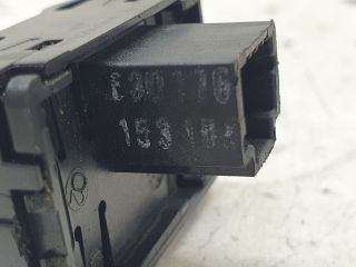 bontott RENAULT SCÉNIC III Jobb első Ablakemelő Kapcsoló