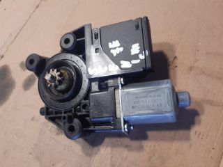 bontott RENAULT SCÉNIC III Jobb első Ablakemelő Motor