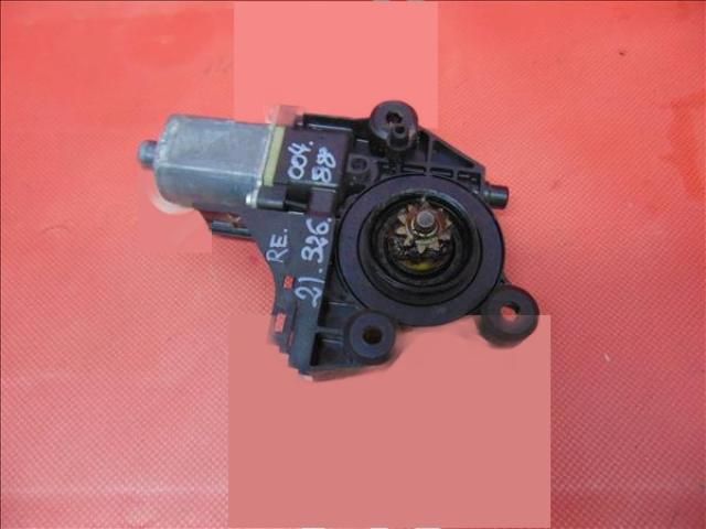 bontott RENAULT SCÉNIC III Jobb első Ablakemelő Motor