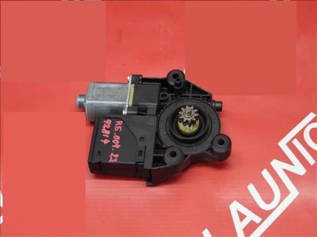 bontott RENAULT SCÉNIC III Jobb első Ablakemelő Motor