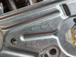 bontott RENAULT SCÉNIC III Jobb első Ablakemelő Szerkezet (Elektromos)